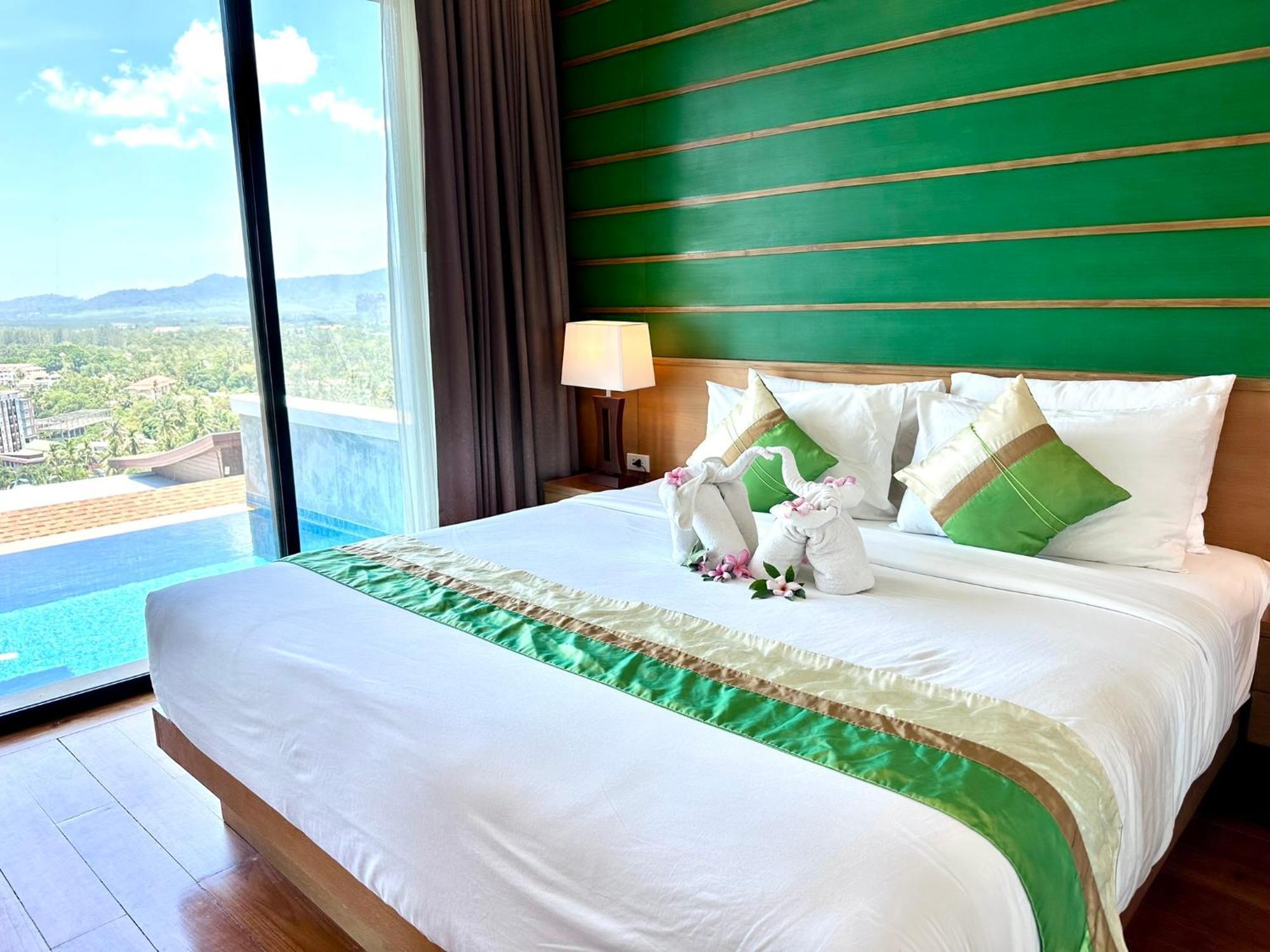 208 Ao Nang, Private Sea View Pool Hotel 4*
